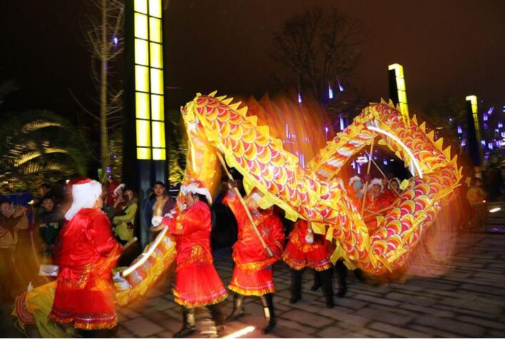 元宵節(jié)的習(xí)俗只剩下吃了,看看古人是怎么過(guò)節(jié)的!